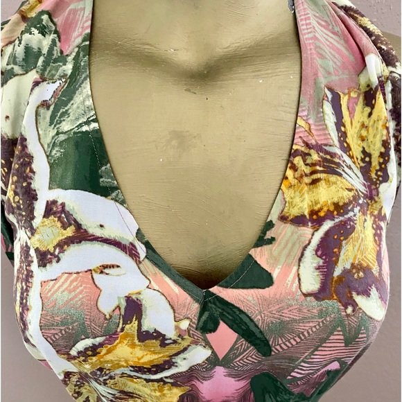 Tropical FLORAL Shorts ROMPER Retro Pinup Playsuit Size Small - Picture 6 of 9